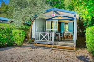 Air-conditioned chalet