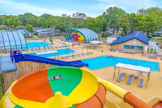 Camping Lodge 5 étoiles — acti_1
