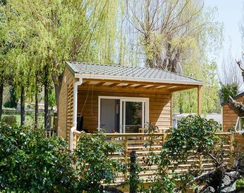 Chalet Premium 3 extérieur — Camping L'Oasis du Verdon Aups